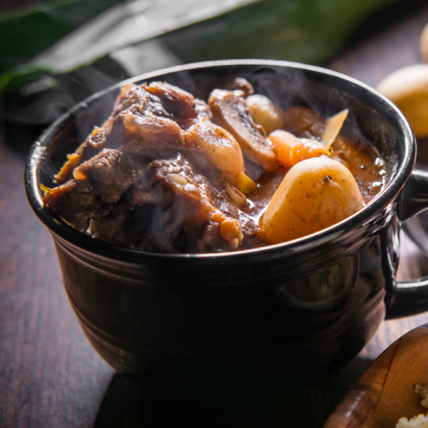 Oxtail - approx. 1 - 3 lbs. (weight varies per package)